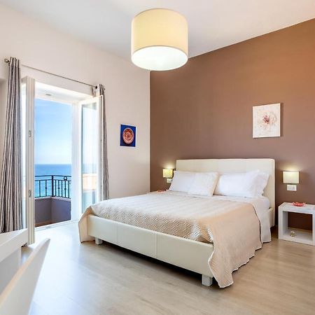 Appartamento Moderno Con Vista Mare Castelsardo Exterior foto
