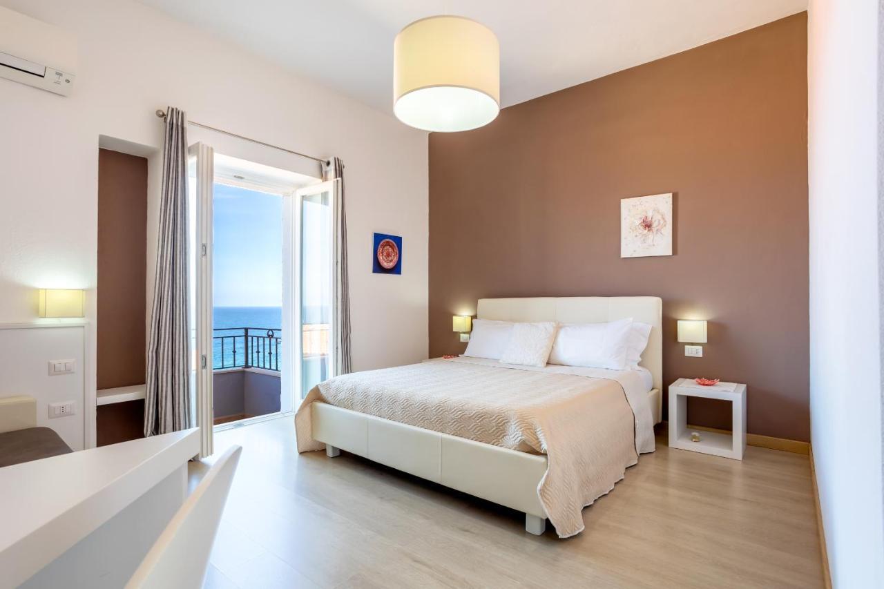 Appartamento Moderno Con Vista Mare Castelsardo Exterior foto