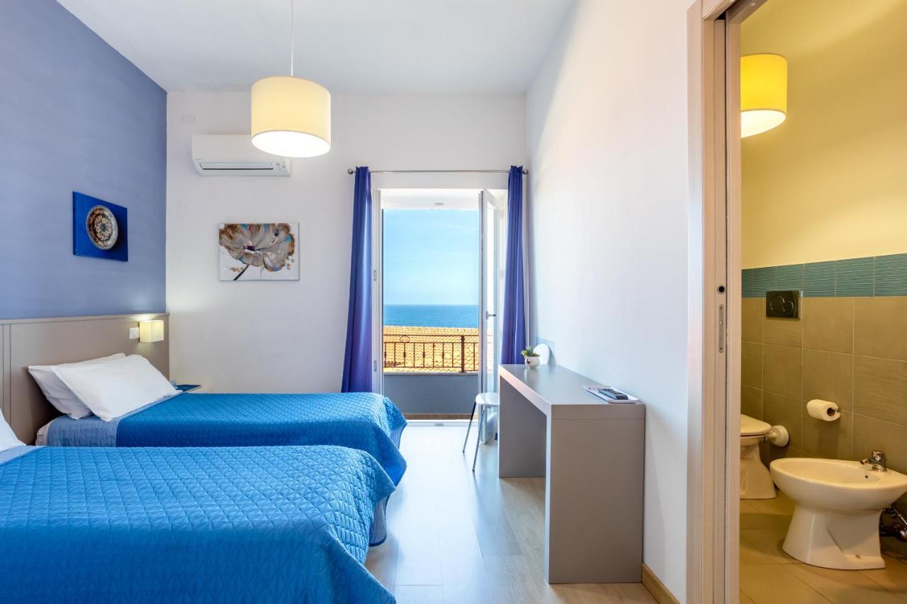 Appartamento Moderno Con Vista Mare Castelsardo Exterior foto